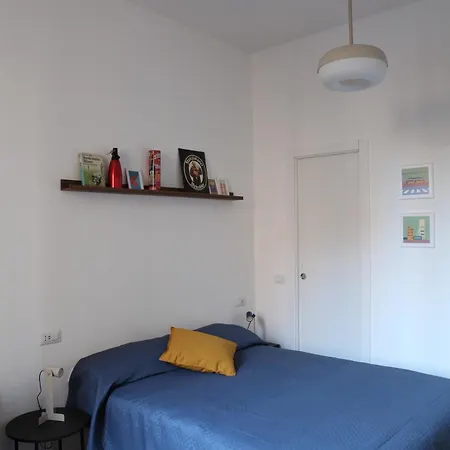 Modern Close To Metro Apartment *